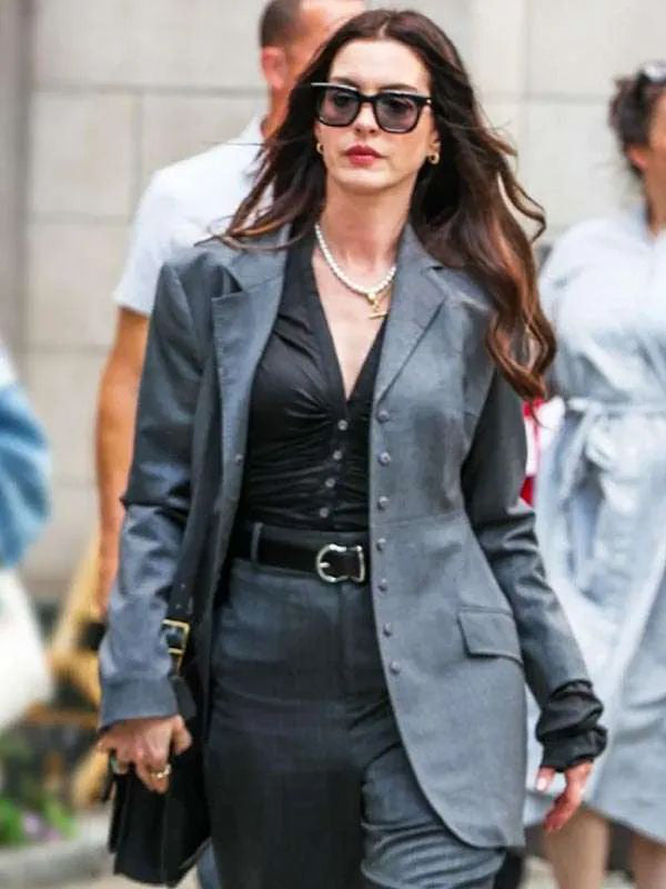 Anne Hathaway The Devil Wears Prada 2 Gray Blazer