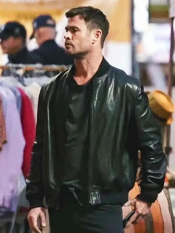 Chris Hemsworth Crime 101 Black Bomber Leather Jacket
