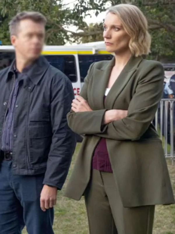 NCIS Sydney S03 Eleanor Stankiewicz Green Blazer