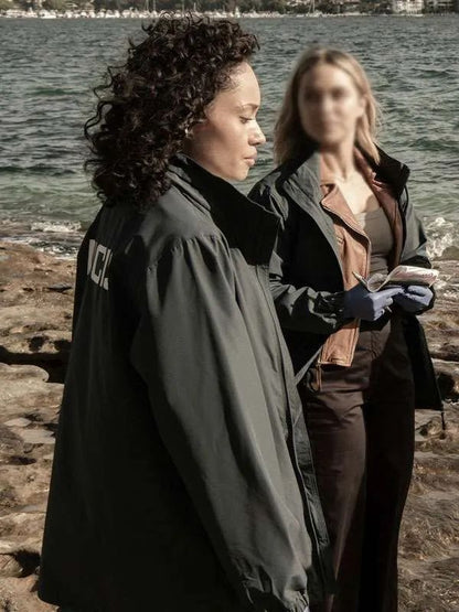 Olivia Swann NCIS Sydney S03 Gray Jacket