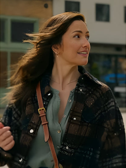 Ransom Canyon S01 Minka Kelly Plaid Jacket