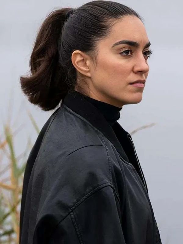 Sofia Barcley Lynley S01 Black Leather Bomber Jacket